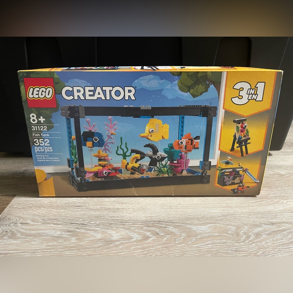 LEGO Creator 3-in-1 Fish Tank, 31122, NIB/ Sealed